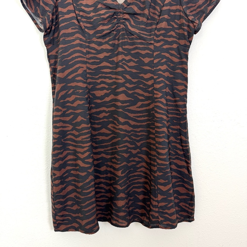 NWT Madewell V-Neck Mini Dress Abstract Animal Print Size 14 - Picture 7 of 10
